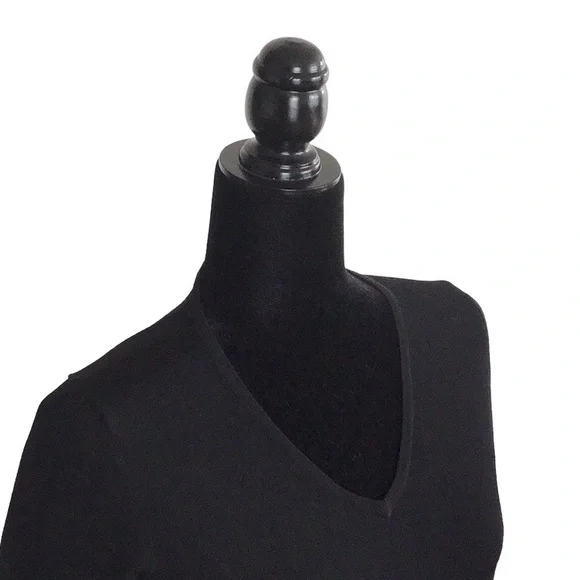 Karen Millen Black V-neck Short Sleeve Ruffled Hem Mini Dress, size M - Picture 2 of 12